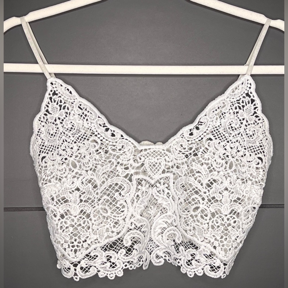White lace top